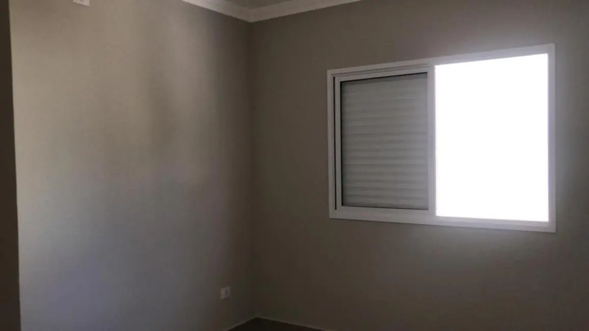 Sobrado com 4 quartos à venda, 180m2 em Solemar, Praia Grande - SP - imagem 5 Foto 5 de Sobrado com 4 quartos à venda, 180m2 em Solemar, Praia Grande - SP