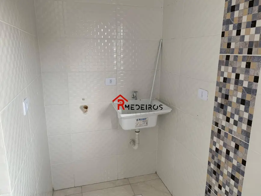 Foto 8 de Casa de Condomínio com 2 quartos à venda, 80m2 em Praia Grande - SP