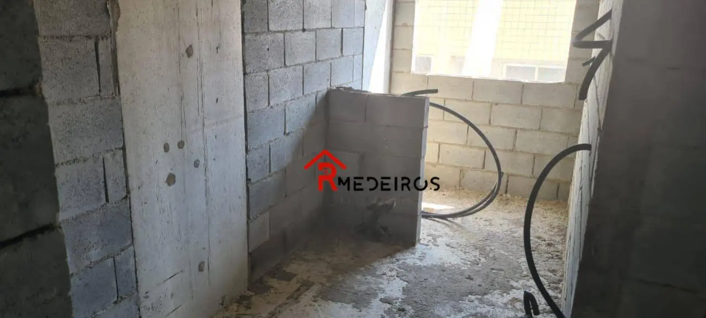 Foto 4 de Apartamento com 2 quartos à venda, 65m2 em Caiçara, Praia Grande - SP