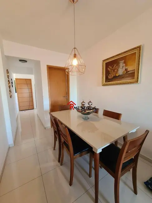 Foto 7 de Apartamento com 3 quartos à venda, 90m2 em Guilhermina, Praia Grande - SP