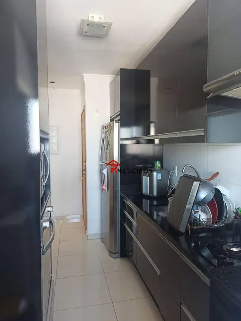 Apartamento com 3 quartos à venda, 90m2 em Guilhermina, Praia Grande - SP - imagem 9 Foto 9 de Apartamento com 3 quartos à venda, 90m2 em Guilhermina, Praia Grande - SP