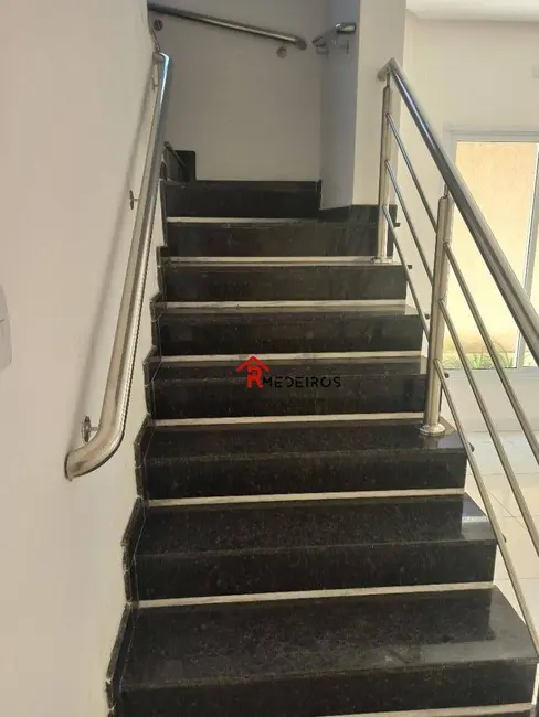 Sobrado com 4 quartos à venda, 215m2 em Canto do Forte, Praia Grande - SP - imagem 9 Foto 9 de Sobrado com 4 quartos à venda, 215m2 em Canto do Forte, Praia Grande - SP