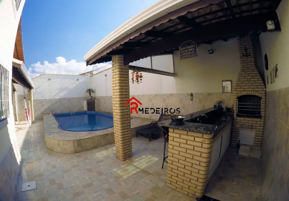 Casa com 4 quartos à venda, 355m2 em Praia Grande - SP - imagem 7 Foto 7 de Casa com 4 quartos à venda, 355m2 em Praia Grande - SP