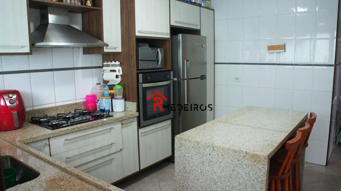 Apartamento com 3 quartos à venda, 107m2 em Canto do Forte, Praia Grande - SP - imagem 7 Foto 7 de Apartamento com 3 quartos à venda, 107m2 em Canto do Forte, Praia Grande - SP