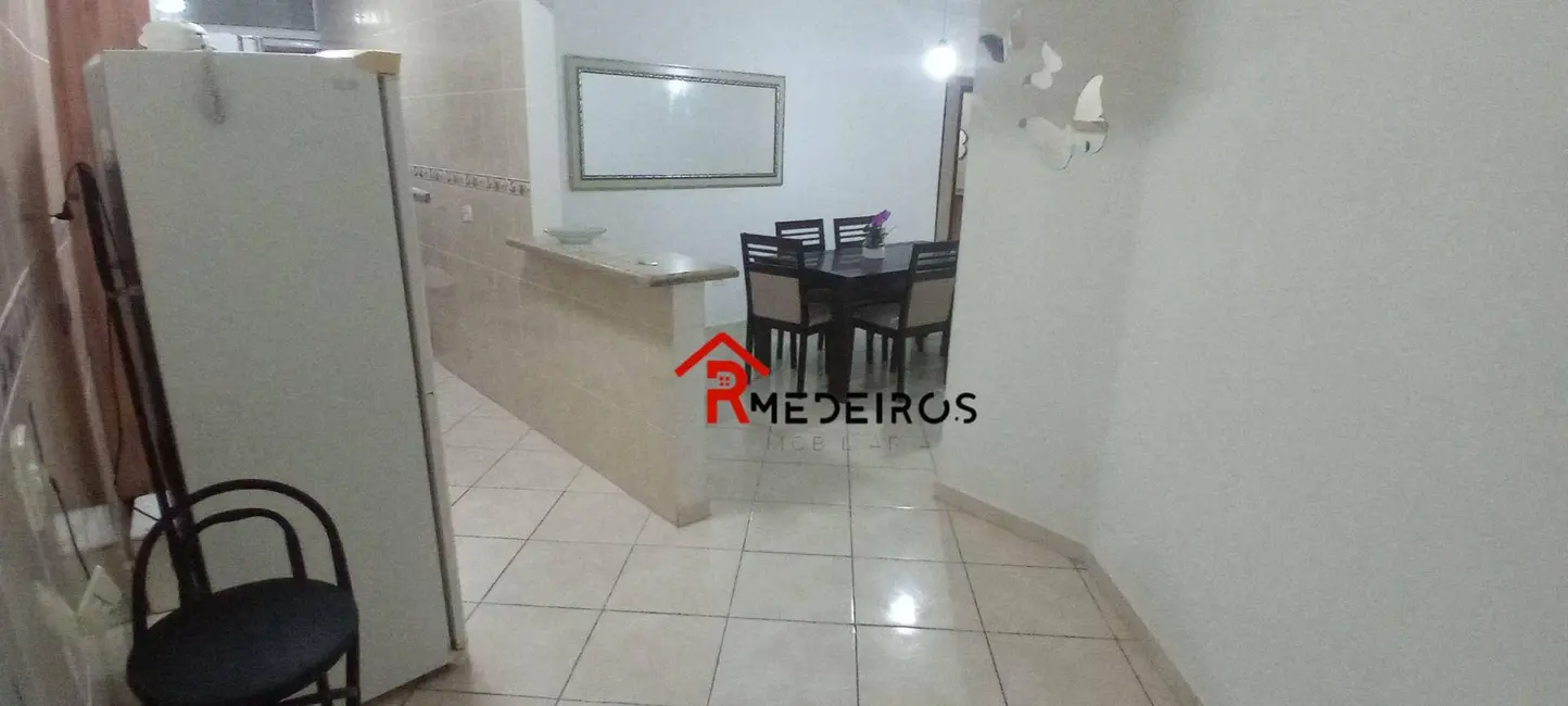 Foto 4 de Apartamento com 3 quartos à venda, 113m2 em Maracanã, Praia Grande - SP