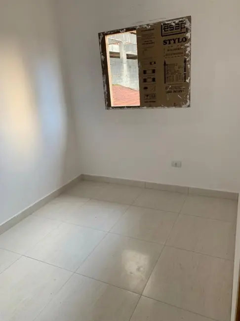 Sobrado com 2 quartos à venda, 50m2 em Ocian, Praia Grande - SP - imagem 8 Foto 8 de Sobrado com 2 quartos à venda, 50m2 em Ocian, Praia Grande - SP