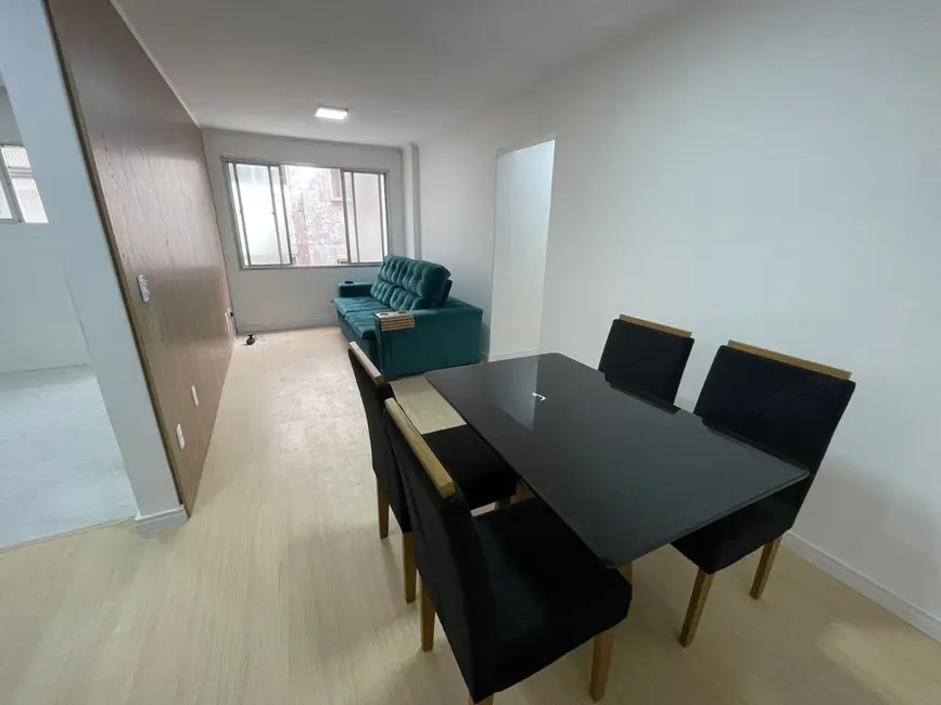 Apartamento com 2 quartos à venda, 65m2 em Aviação, Praia Grande - SP - imagem 4 Foto 4 de Apartamento com 2 quartos à venda, 65m2 em Aviação, Praia Grande - SP