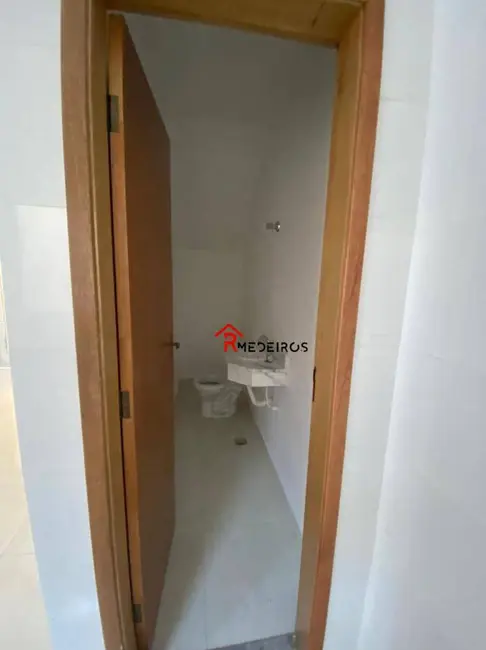 Sobrado com 2 quartos à venda, 48m2 em Ocian, Praia Grande - SP - imagem 7 Foto 7 de Sobrado com 2 quartos à venda, 48m2 em Ocian, Praia Grande - SP