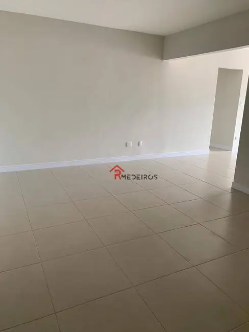 Apartamento com 3 quartos à venda, 124m2 em Canto do Forte, Praia Grande - SP - imagem 7 Foto 7 de Apartamento com 3 quartos à venda, 124m2 em Canto do Forte, Praia Grande - SP