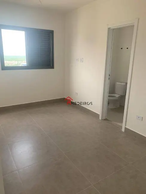 Foto 8 de Apartamento com 3 quartos à venda, 145m2 em Praia Grande - SP