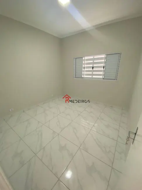 Foto 6 de Casa de Condomínio com 2 quartos à venda, 120m2 em Mirim, Praia Grande - SP
