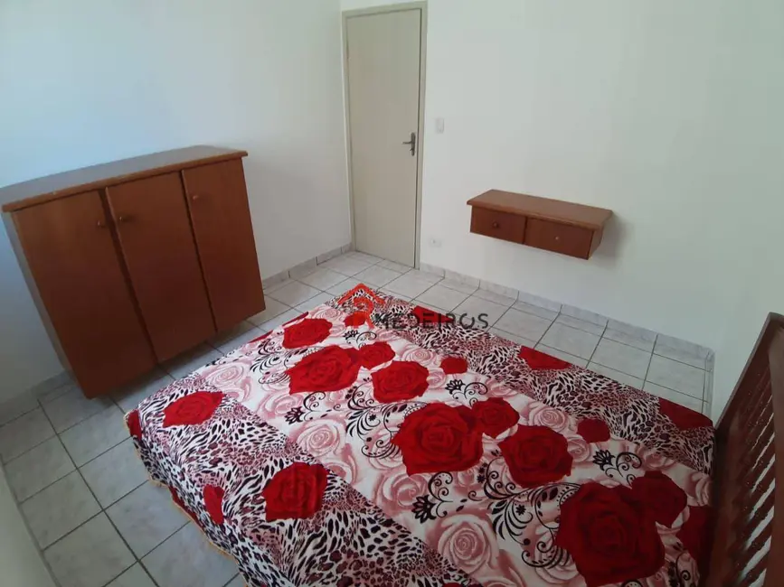 Apartamento com 2 quartos à venda, 70m2 em Guilhermina, Praia Grande - SP - imagem 3 Foto 3 de Apartamento com 2 quartos à venda, 70m2 em Guilhermina, Praia Grande - SP