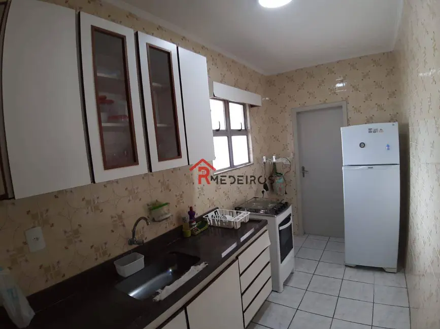 Apartamento com 2 quartos à venda, 70m2 em Guilhermina, Praia Grande - SP - imagem 2 Foto 2 de Apartamento com 2 quartos à venda, 70m2 em Guilhermina, Praia Grande - SP