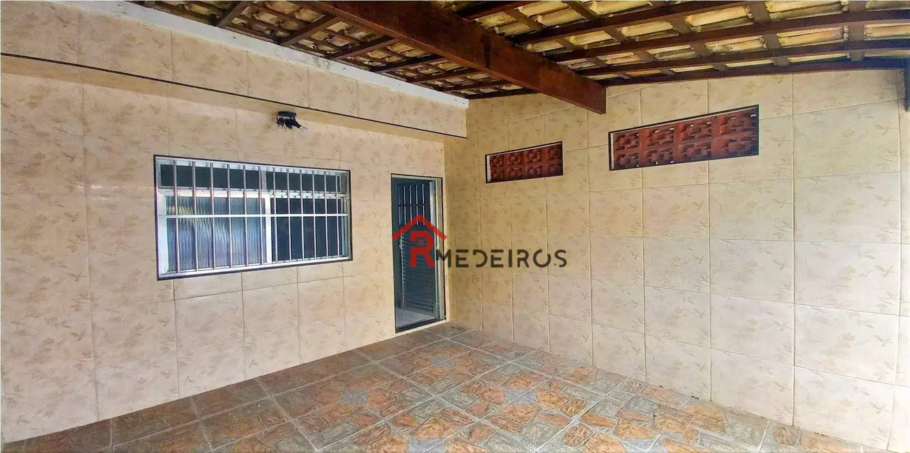 Casa de Condomínio com 2 quartos à venda, 60m2 em Mirim, Praia Grande - SP - imagem 1 Foto 1 de Casa de Condomínio com 2 quartos à venda, 60m2 em Mirim, Praia Grande - SP