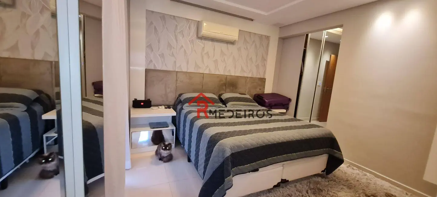 Foto 8 de Apartamento com 3 quartos à venda, 188m2 em Caiçara, Praia Grande - SP