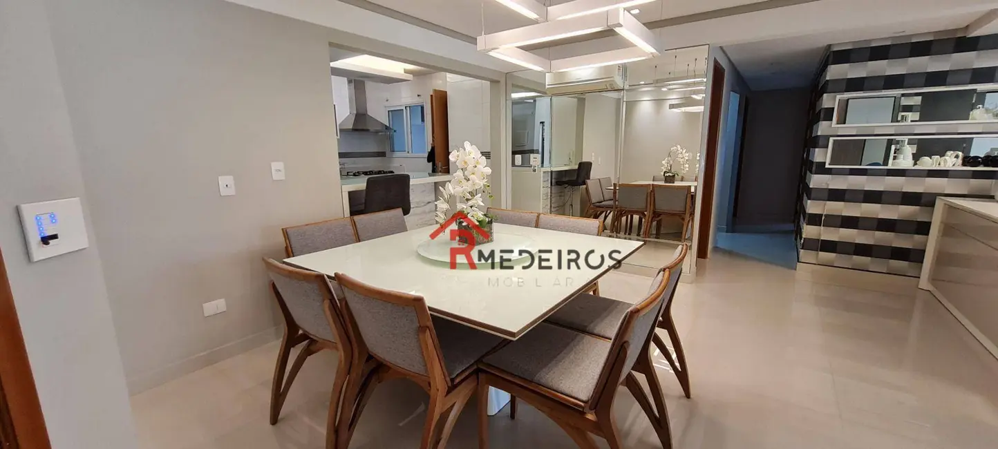 Foto 3 de Apartamento com 3 quartos à venda, 188m2 em Caiçara, Praia Grande - SP