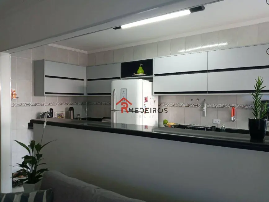 Apartamento com 2 quartos à venda, 90m2 em Guilhermina, Praia Grande - SP - imagem 8 Foto 8 de Apartamento com 2 quartos à venda, 90m2 em Guilhermina, Praia Grande - SP