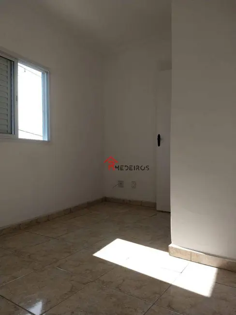 Foto 8 de Sobrado com 3 quartos à venda, 78m2 em Praia Grande - SP