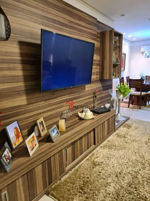 Foto 4 de Apartamento com 3 quartos à venda, 145m2 em Caiçara, Praia Grande - SP