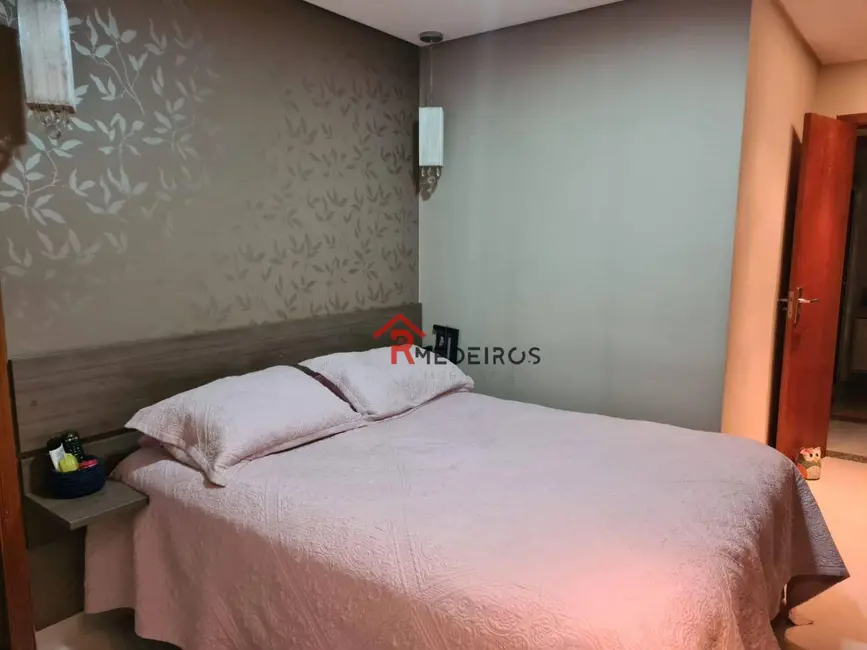 Foto 5 de Apartamento com 3 quartos à venda, 145m2 em Caiçara, Praia Grande - SP