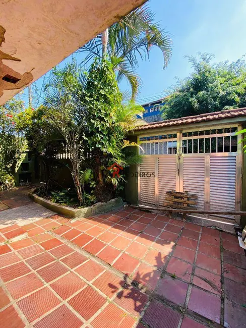 Foto 2 de Casa de Condomínio com 2 quartos à venda, 300m2 em Praia Grande - SP