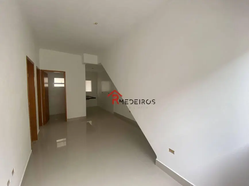 Foto 2 de Casa de Condomínio com 2 quartos à venda, 59m2 em Tupi, Praia Grande - SP