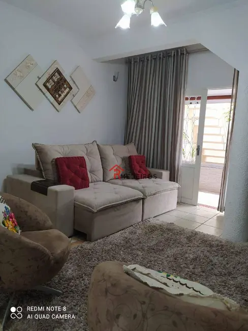 Sobrado com 4 quartos à venda, 388m2 em Mirim, Praia Grande - SP - imagem 7 Foto 7 de Sobrado com 4 quartos à venda, 388m2 em Mirim, Praia Grande - SP