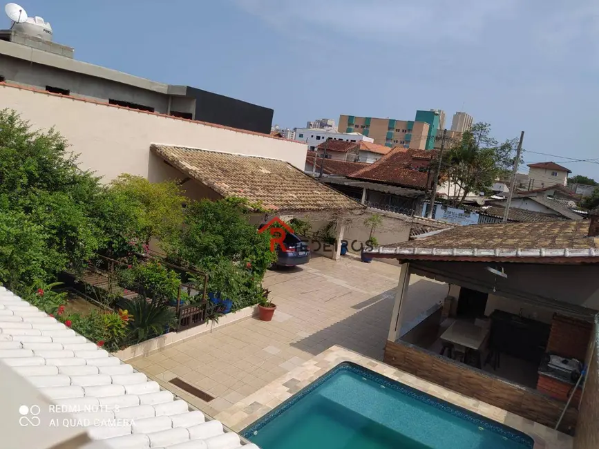 Foto 1 de Sobrado com 4 quartos à venda, 388m2 em Mirim, Praia Grande - SP