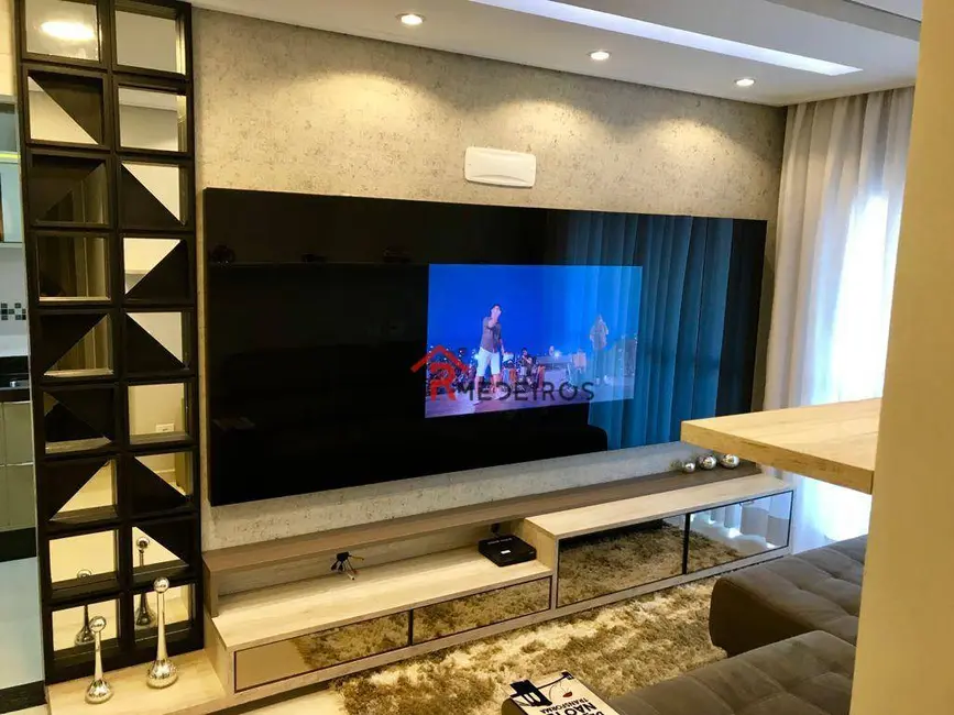 Foto 3 de Apartamento com 2 quartos à venda, 83m2 em Caiçara, Praia Grande - SP