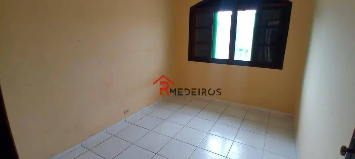 Foto 5 de Casa de Condomínio com 3 quartos à venda, 137m2 em Praia Grande - SP