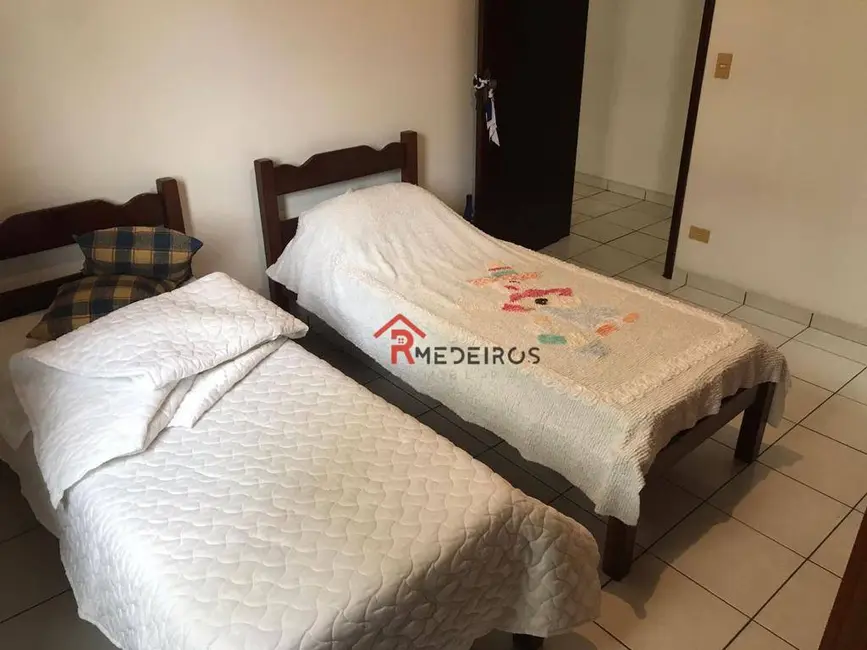 Foto 7 de Apartamento com 2 quartos à venda, 94m2 em Tupi, Praia Grande - SP
