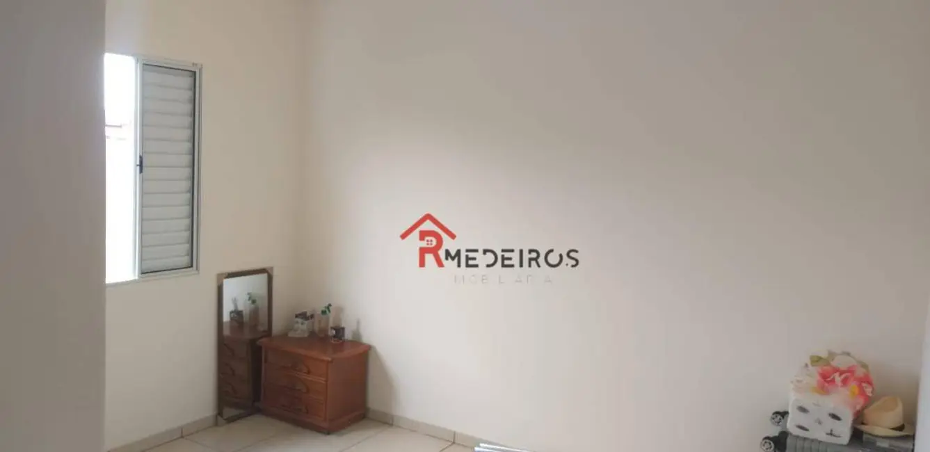 Foto 4 de Sobrado com 2 quartos à venda, 105m2 em Mongagua - SP