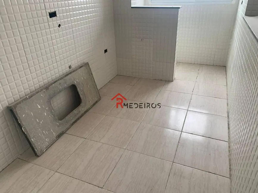 Foto 3 de Apartamento com 1 quarto à venda, 39m2 em Tupi, Praia Grande - SP