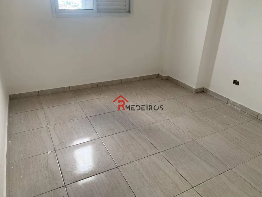 Foto 4 de Apartamento com 1 quarto à venda, 39m2 em Tupi, Praia Grande - SP