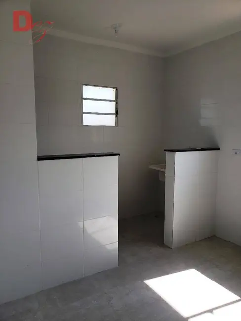 Foto 6 de Casa de Condomínio com 2 quartos à venda, 51m2 em Princesa, Praia Grande - SP