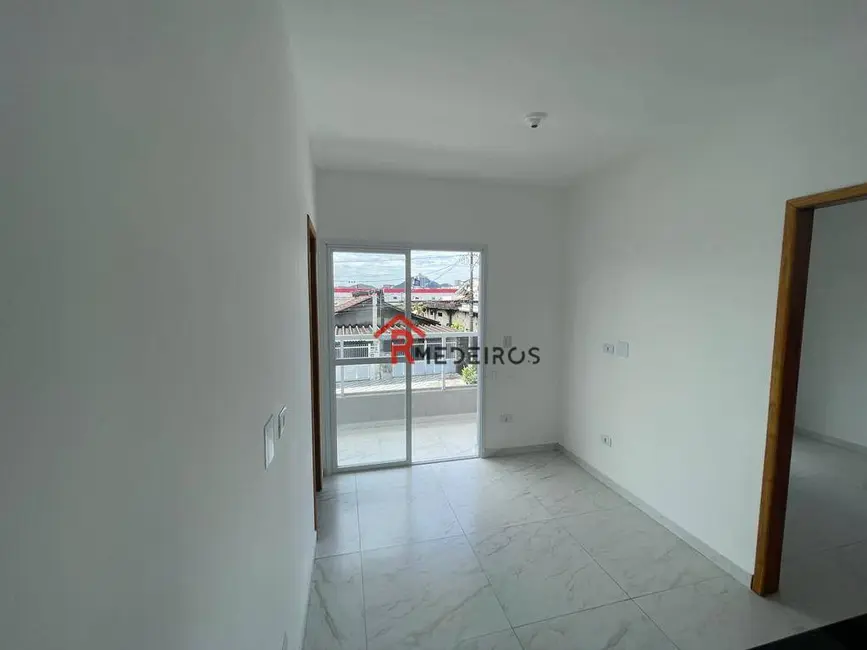Foto 3 de Casa de Condomínio com 2 quartos à venda, 52m2 em Maracanã, Praia Grande - SP