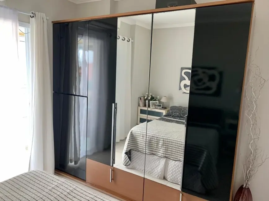 Apartamento com 2 quartos à venda, 89m2 em Aviação, Praia Grande - SP - imagem 3 Foto 3 de Apartamento com 2 quartos à venda, 89m2 em Aviação, Praia Grande - SP