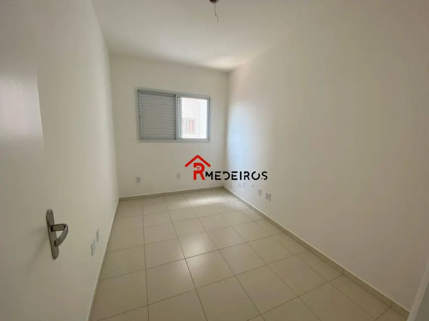 Foto 2 de Apartamento com 2 quartos à venda, 50m2 em Ocian, Praia Grande - SP