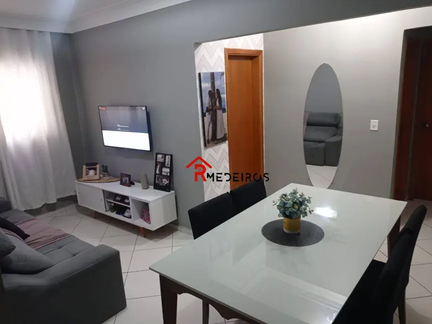 Apartamento com 2 quartos à venda, 60m2 em Guilhermina, Praia Grande - SP - imagem 5 Foto 5 de Apartamento com 2 quartos à venda, 60m2 em Guilhermina, Praia Grande - SP