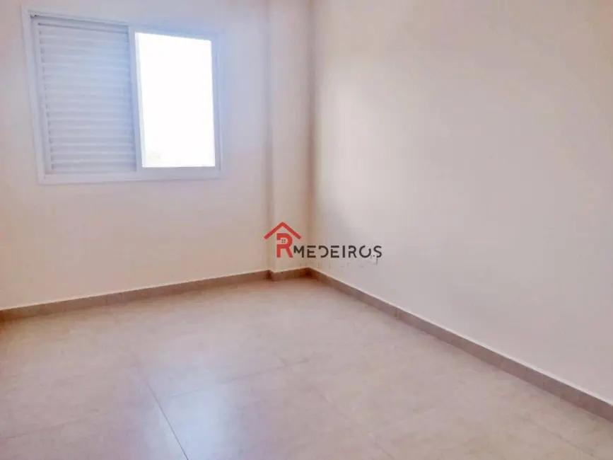 Foto 8 de Apartamento com 3 quartos à venda, 140m2 em Maracanã, Praia Grande - SP