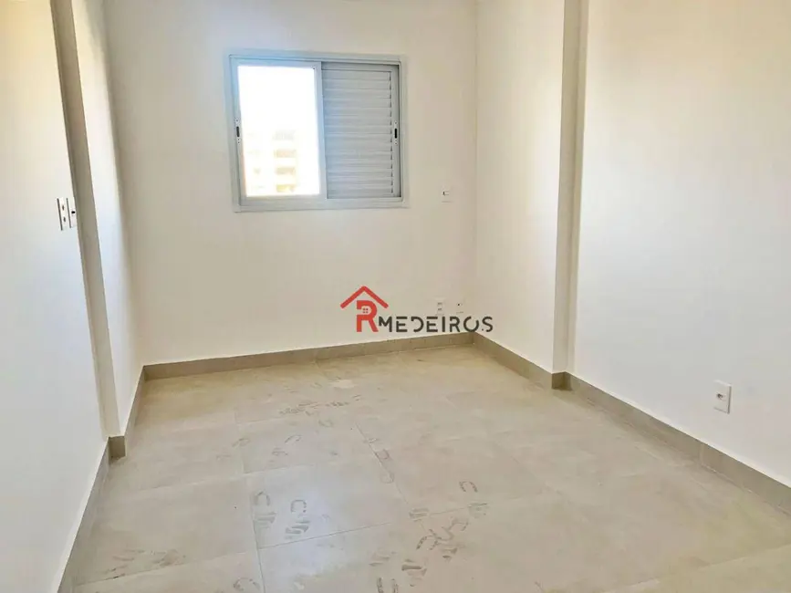 Foto 9 de Apartamento com 1 quarto à venda, 77m2 em Tupi, Praia Grande - SP