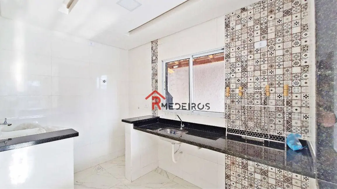 Foto 6 de Casa de Condomínio com 2 quartos à venda, 81m2 em Praia Grande - SP