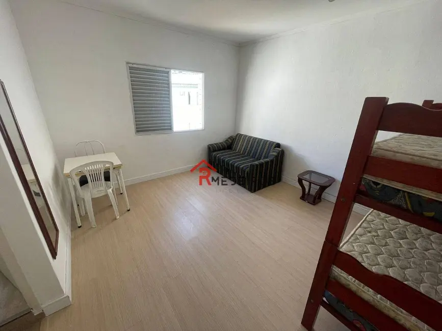 Foto 2 de Kitnet com 1 quarto à venda, 45m2 em Praia Grande - SP