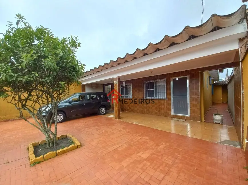 Casa com 3 quartos à venda, 320m2 em Aviação, Praia Grande - SP - imagem 4 Foto 4 de Casa com 3 quartos à venda, 320m2 em Aviação, Praia Grande - SP