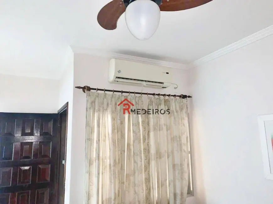 Foto 5 de Apartamento com 2 quartos à venda, 76m2 em Tupi, Praia Grande - SP