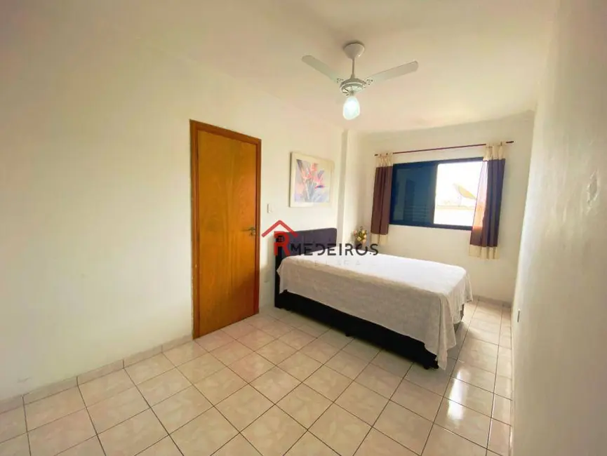 Foto 8 de Apartamento com 2 quartos à venda, 90m2 em Tupi, Praia Grande - SP