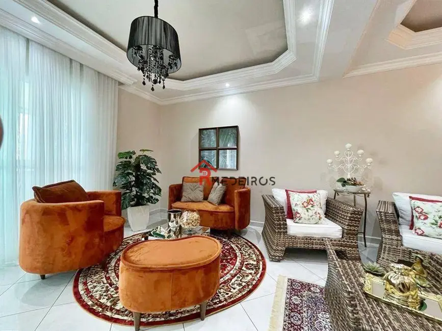 Foto 5 de Apartamento com 3 quartos à venda, 190m2 em Aviação, Praia Grande - SP