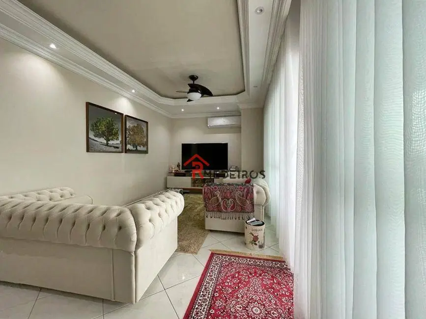 Foto 6 de Apartamento com 3 quartos à venda, 190m2 em Aviação, Praia Grande - SP