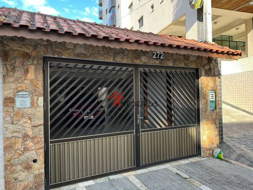 Foto 1 de Casa com 2 quartos à venda, 132m2 em Aviação, Praia Grande - SP