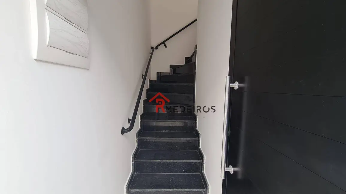 Casa com 2 quartos à venda, 72m2 em Praia Grande - SP - imagem 5 Foto 5 de Casa com 2 quartos à venda, 72m2 em Praia Grande - SP